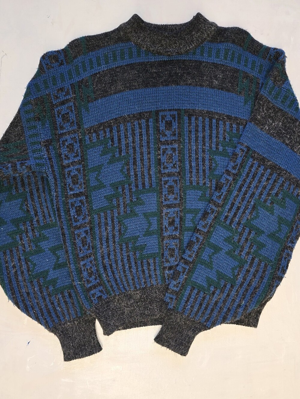 Vintage McGregor Blue and Dark Gray Geometric Sweater